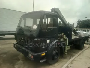 Mercedes Benz 1213 Truck With Hiab Crane (Foreign Used) 6 Tyres