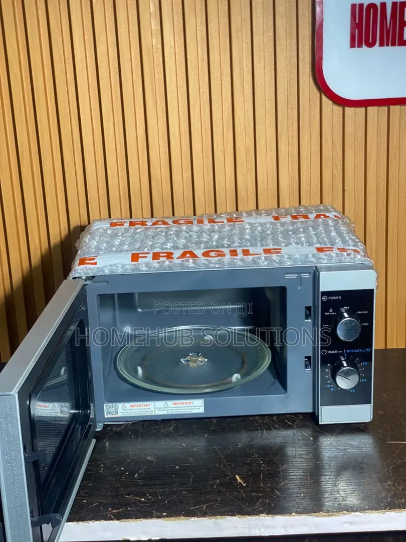 Very Clean Foreign Used Tokunbo Microwave Oven