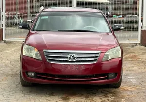 Toyota Avalon 2005