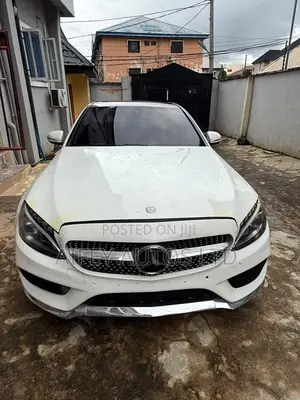 Mercedes-Benz C300 2016 White