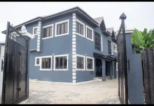 2bdrm Block of Flats in Abuleparapo Awoyahya, Awoyaya for sale