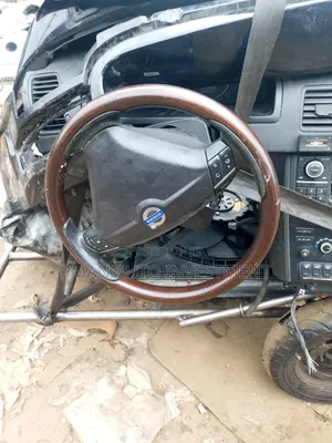 Volvo XC90 Complete Steering Wheel and Dash Board