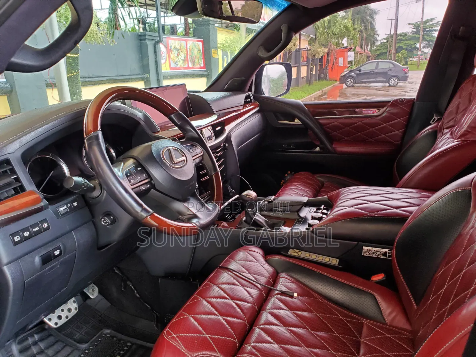 Lexus LX 2019 Black