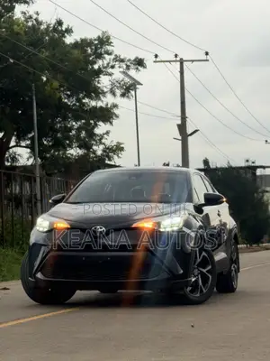 Toyota C-HR XLE FWD 2020 Black