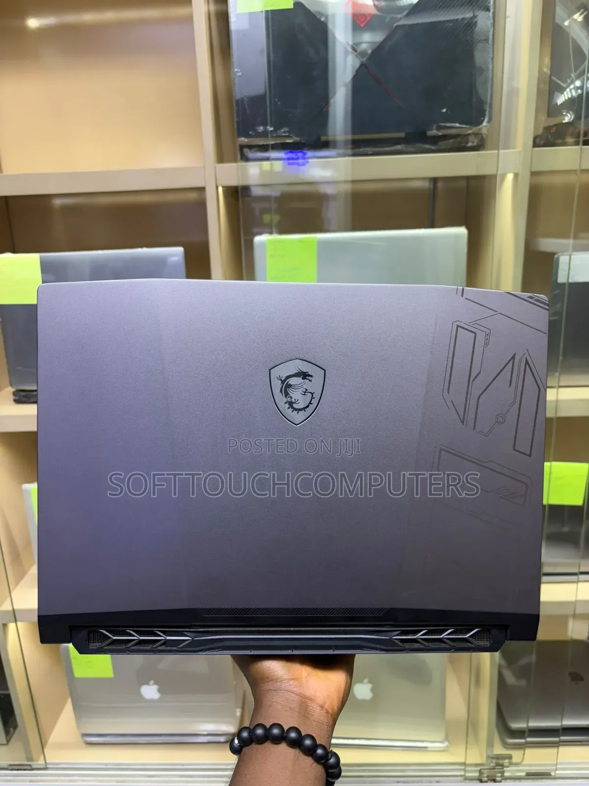 Laptop MSI Pulse GL76 16GB Intel Core i7 SSD 512GB