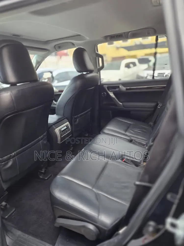 Lexus GX 2015 Black
