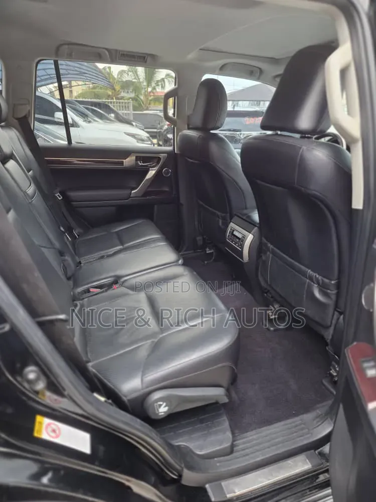 Lexus GX 2015 Black