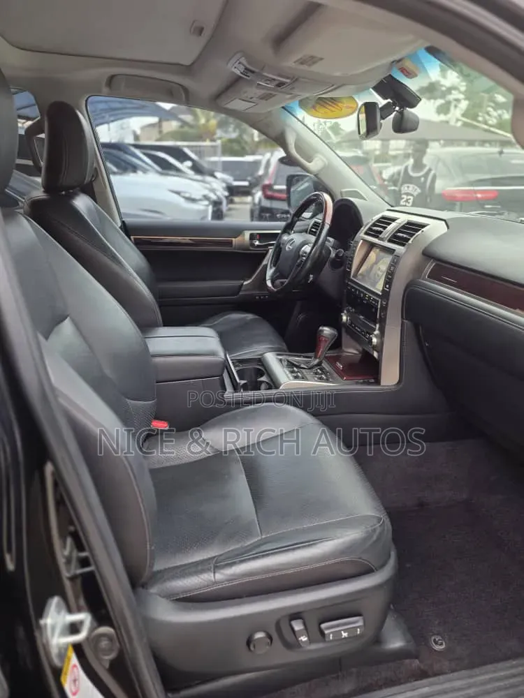 Lexus GX 2015 Black
