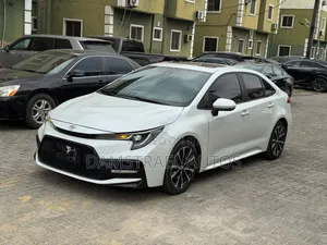 Toyota Corolla 2020 White
