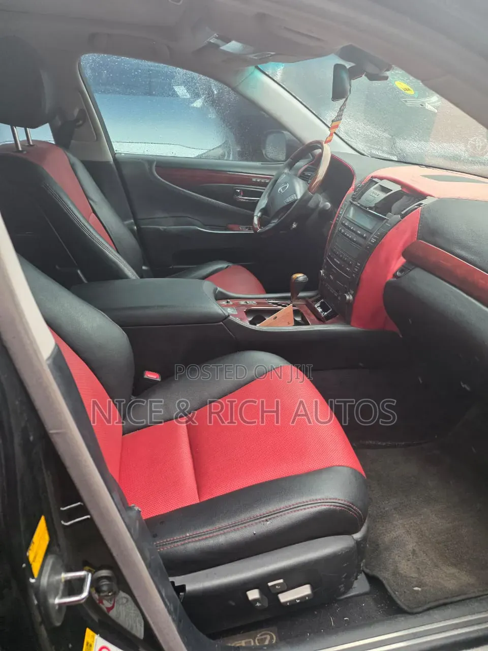 Lexus LS 2009 Black