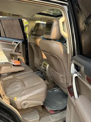 Lexus GX 2011 Black