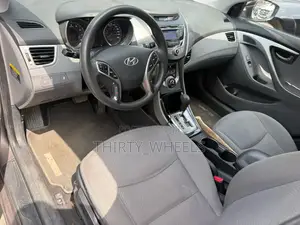 Hyundai Elantra 2013 Gold