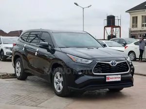 Toyota Highlander 2023 Black