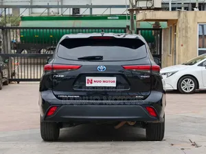 Toyota Highlander 2023 Black