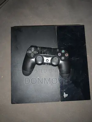 Ps4 With 8games on It and 1 Pad