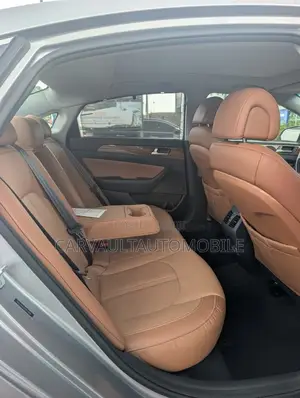 Hyundai Sonata Limited 4dr Sedan (2.4L 4cyl 6A) 2015 Silver