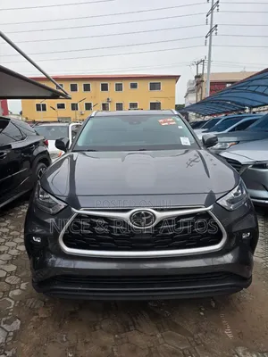 Toyota Highlander 2020 Gray
