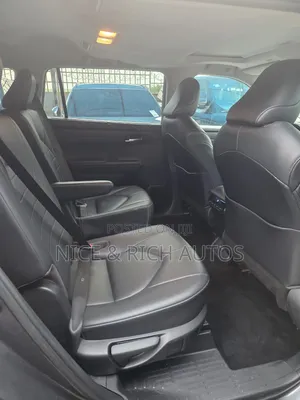 Toyota Highlander 2020 Gray