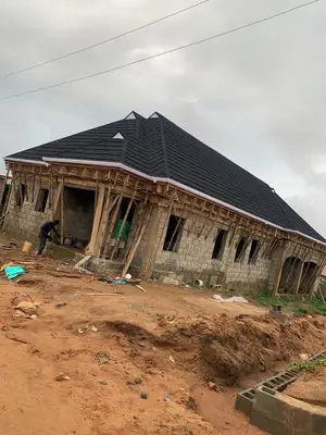 Premium Gerard and Aluminum Roofing Installation. Roofing Contractor