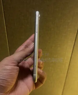 Apple iPhone XR 128 GB White