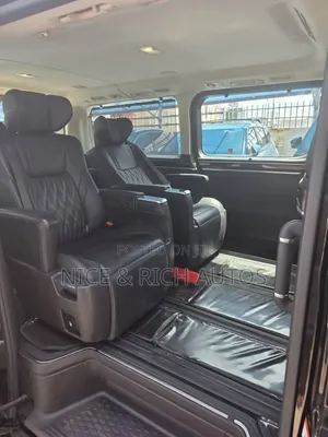 Toyota Granvia 2023 Black