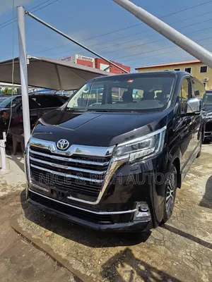 Toyota Granvia 2023 Black