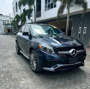 Mercedes-Benz GLE-Class 2019 Blue
