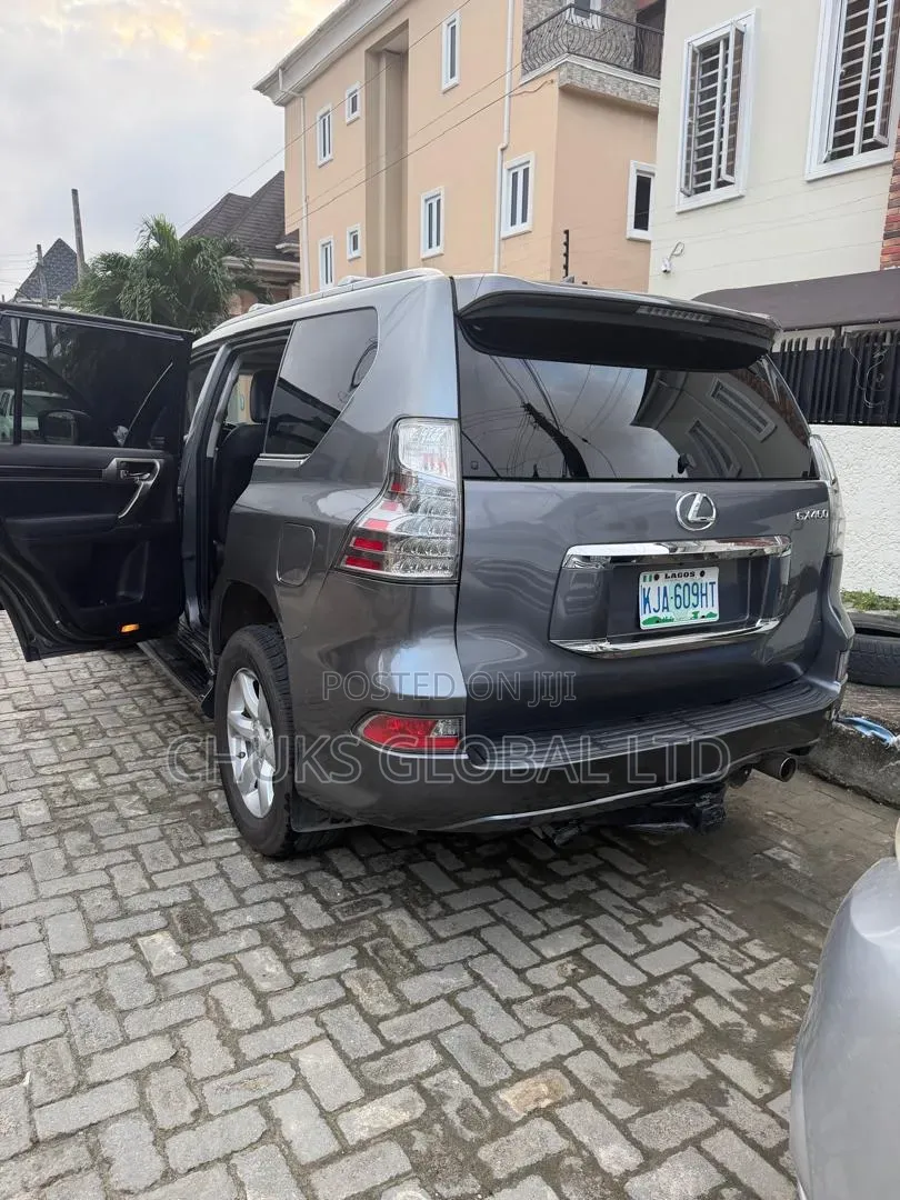 Lexus GX 2017 Gray