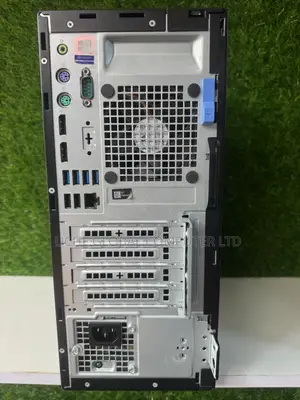 Desktop Computer Dell OptiPlex 7060 16GB Intel Core i5 HDD 1T