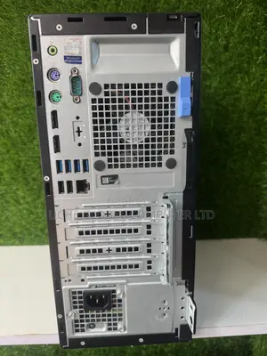 Desktop Computer Dell OptiPlex 7060 16GB Intel Core i5 HDD 1T