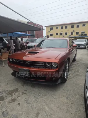 Dodge Challenger 2023 Orange