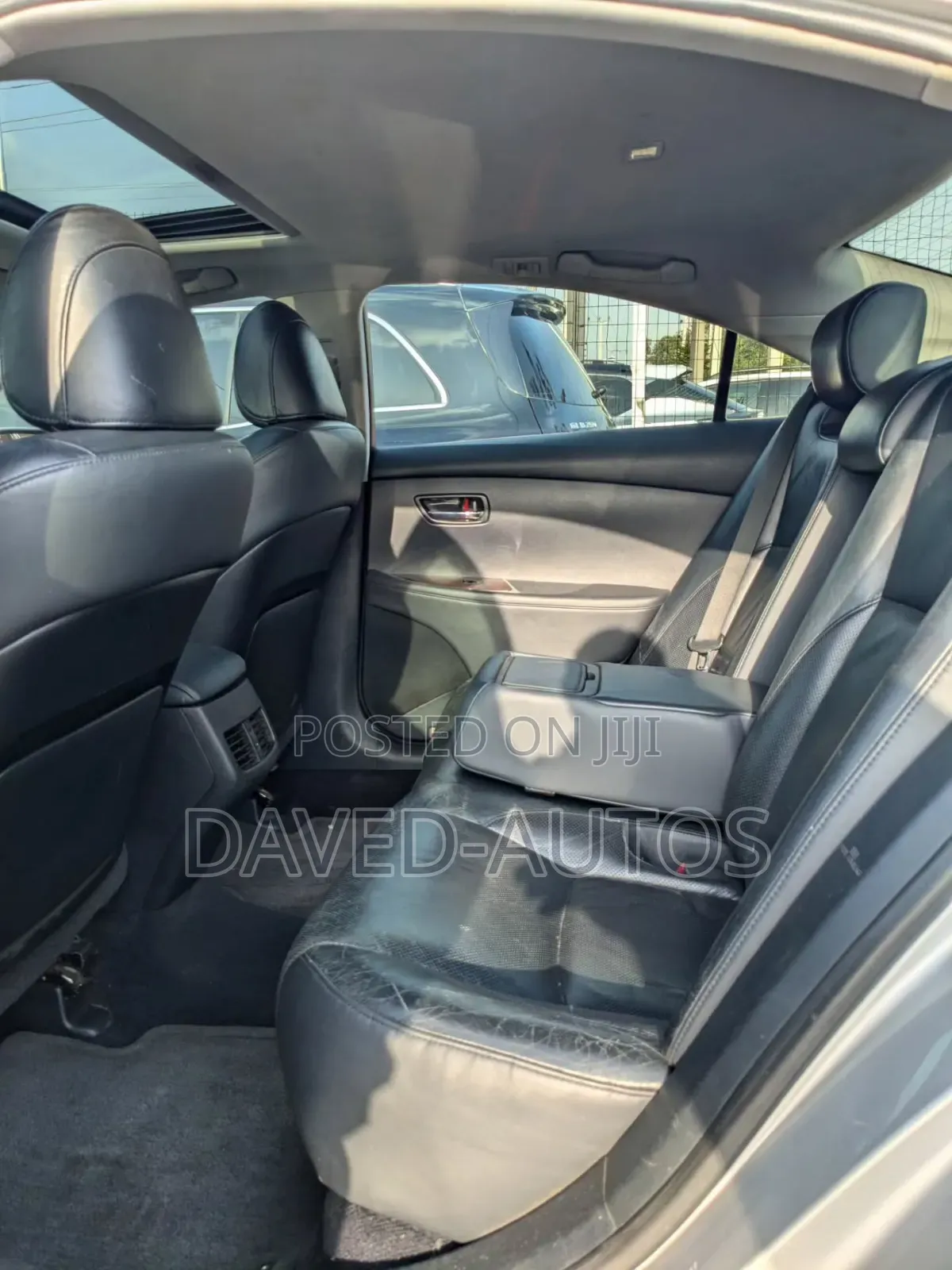 Lexus ES 2012 Silver