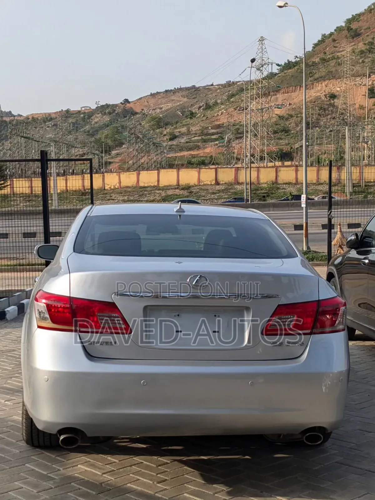 Lexus ES 2012 Silver