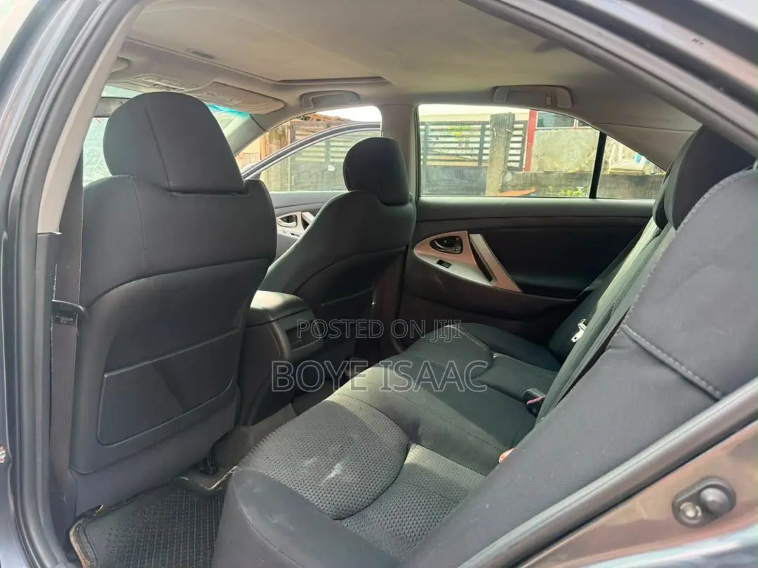 Toyota Camry 2.4 SE 2008 Gray
