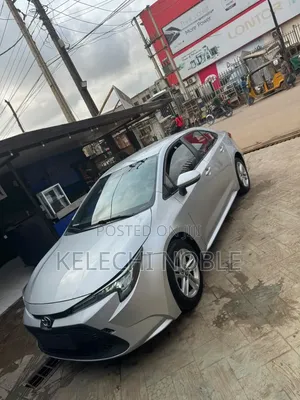 Toyota Corolla 2021 Silver