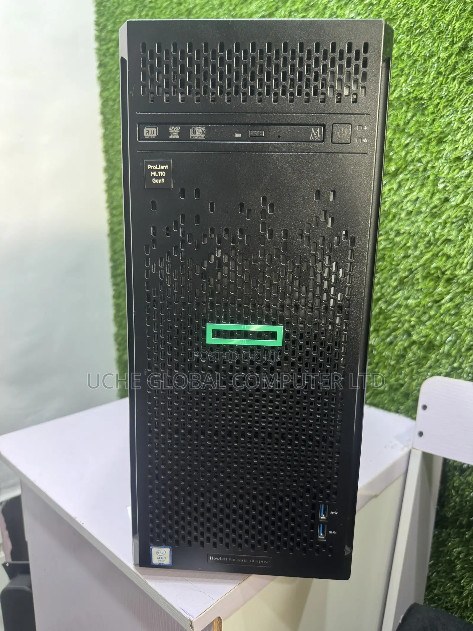 Server HP ProLiant ML 32GB Intel Xeon HDD 1T