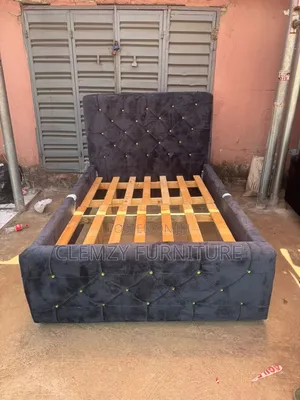 Well Designed 4.5 by 6 Bedframe