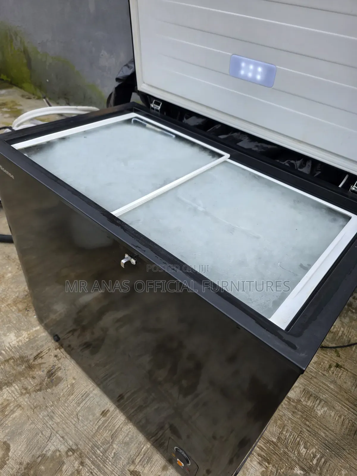 189L Hisense Freezer