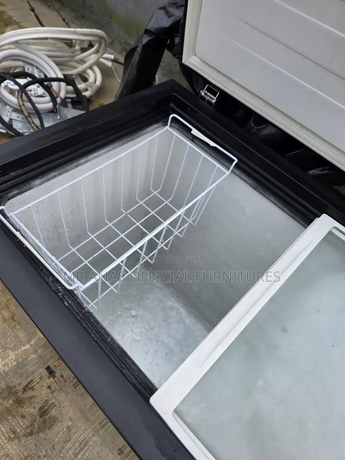 189L Hisense Freezer