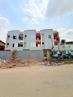 4bdrm Duplex in LSDPC Maryland Estate for sale