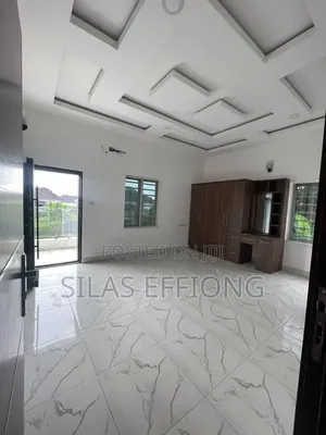 5bdrm Duplex in Shelter, Uyo for rent