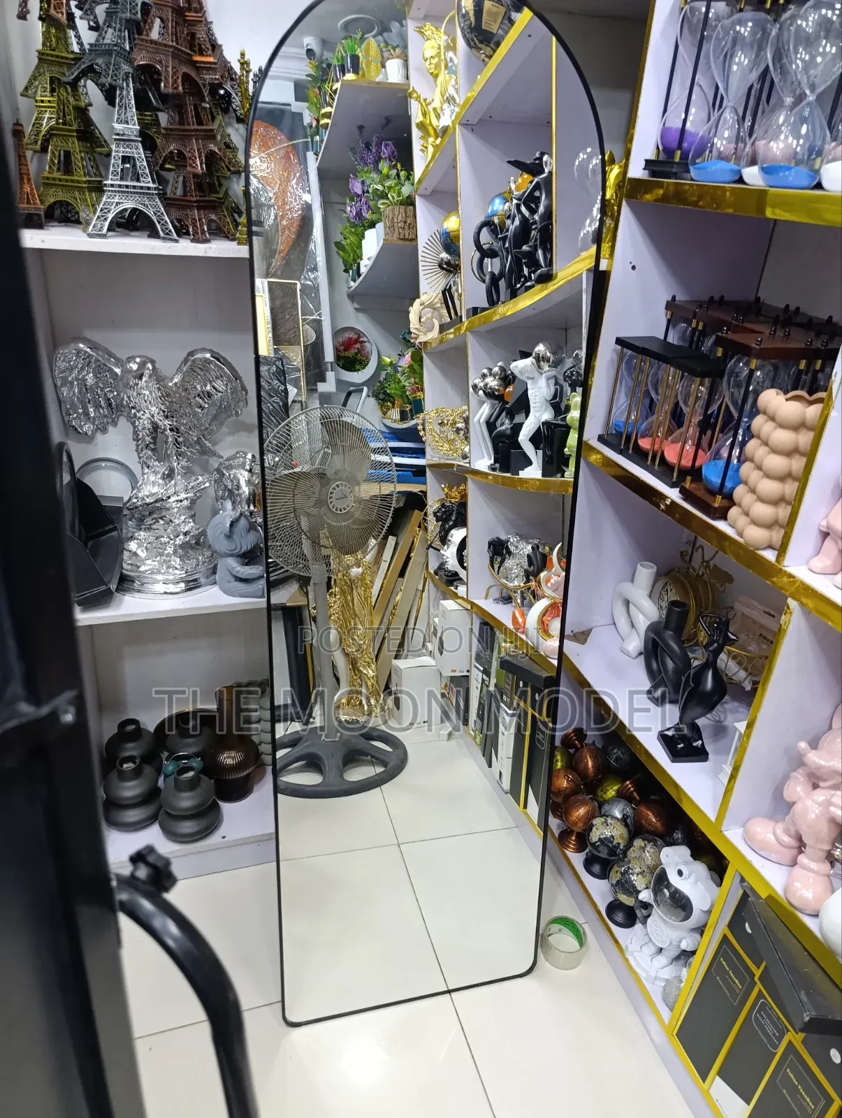 Dressing Classic Mirror