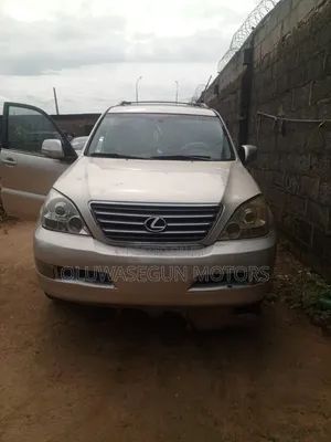 Lexus GX 470 Sport Utility 2005 Gold
