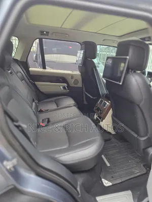 Land Rover Range Rover Vogue 2018 Blue