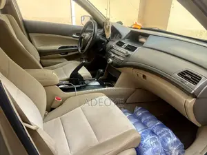 Honda Accord 2009 Gold
