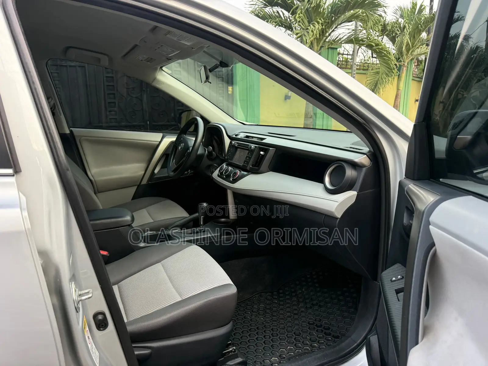 Toyota RAV4 2015 Silver