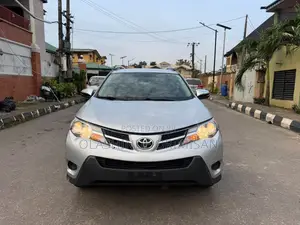 Toyota RAV4 2015 Silver