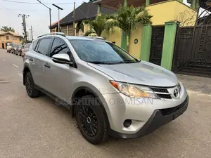 Toyota RAV4 2015 Silver