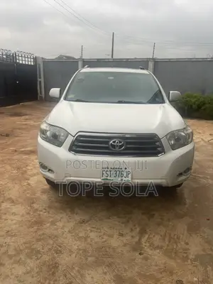 Toyota Highlander Sport 2009 White