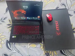 Laptop MSI GF65 Thin 10UE 8GB Intel Core i7 SSD 512GB